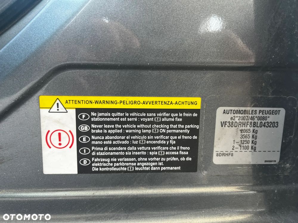 Peugeot 508 2.0 HDi Allure - 15