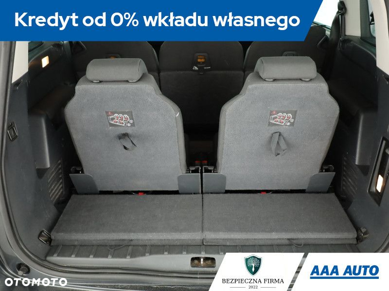 Peugeot 5008 - 13
