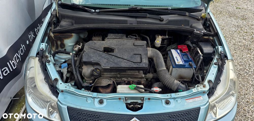 Suzuki SX4 1.6 VVT 4x2 Comfort - 24