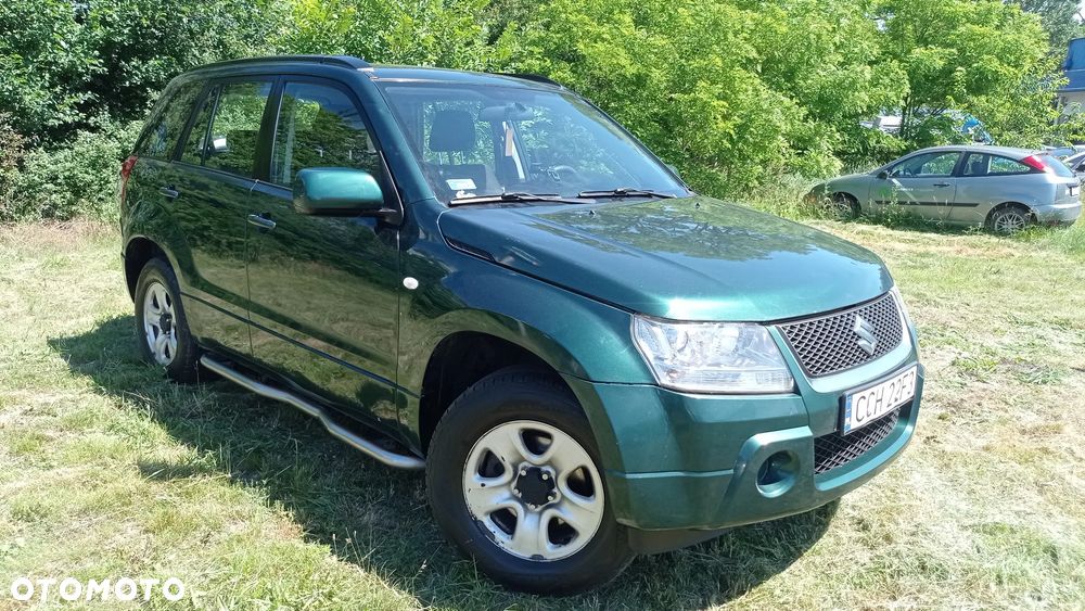 Suzuki Grand Vitara 2.0 Comfort - 4
