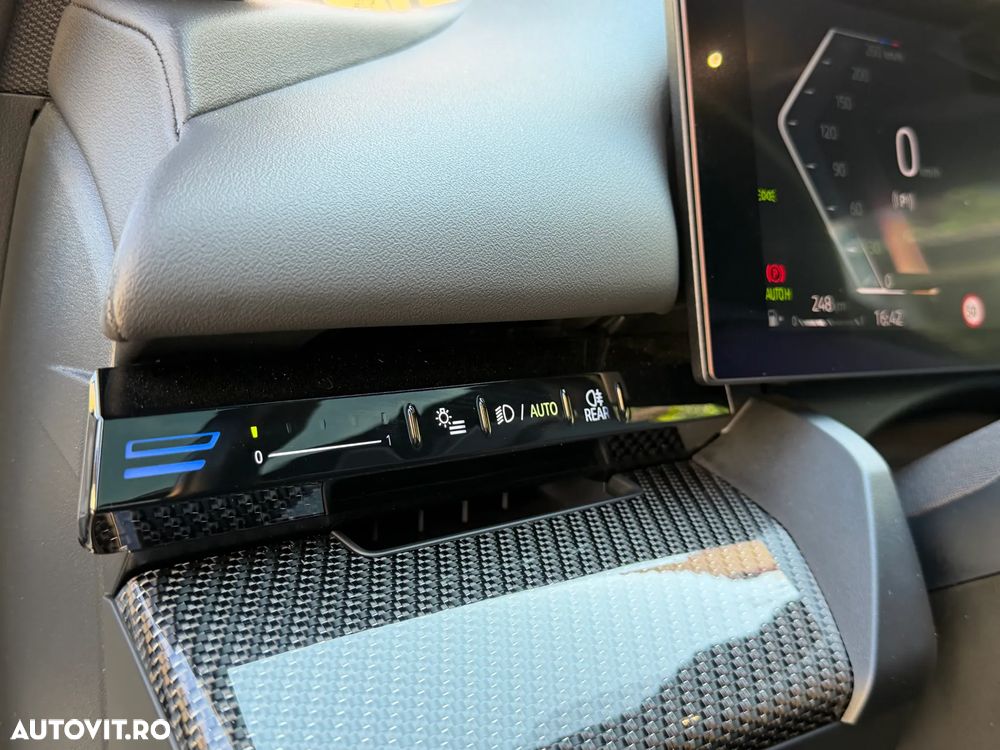 BMW Seria 5 520i Aut. M Sport Edition - 25