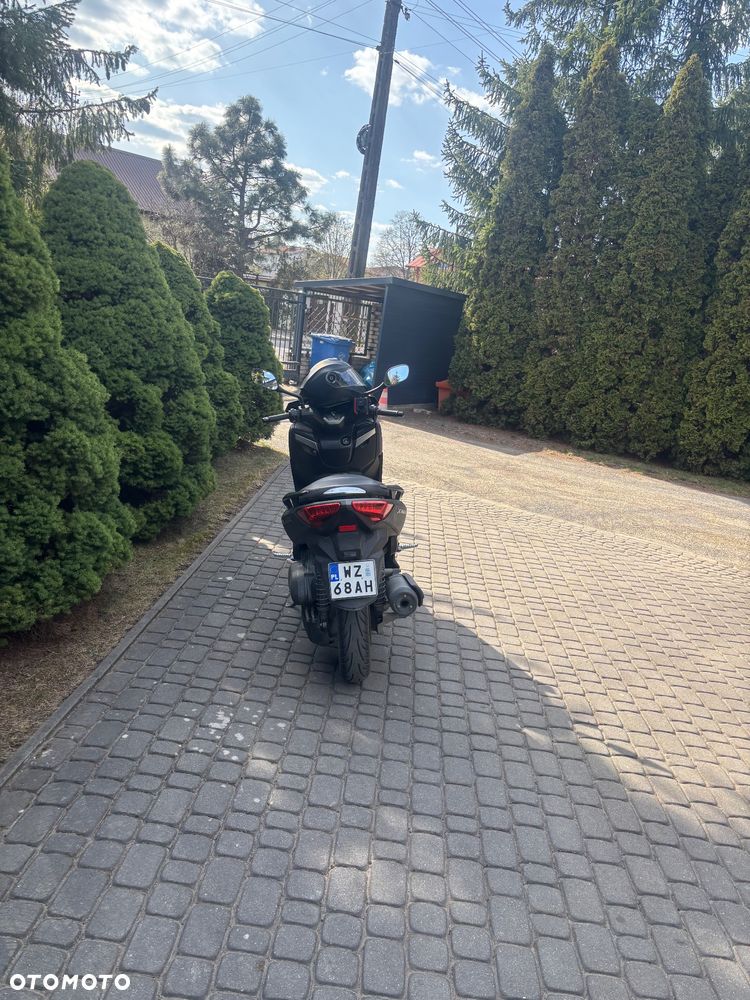 Yamaha X-max - 5
