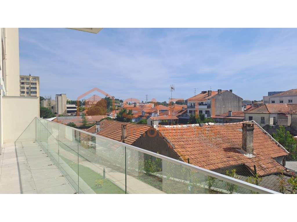 Apartamento T2 de Excelência e Novo no Porto - Grande imagem: 3/30