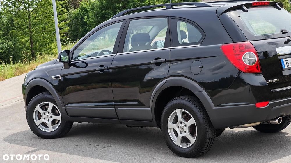 Chevrolet Captiva 2.4 2WD 5 Sitzer LS - 19
