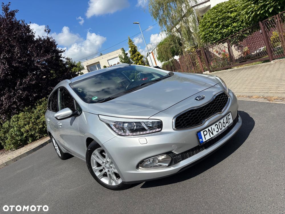 Kia Ceed 1.6 CRDi 128 ISG SW Spirit - 1