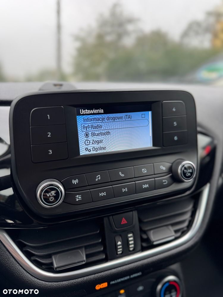 Ford Fiesta 1.1 Titanium ASS - 30