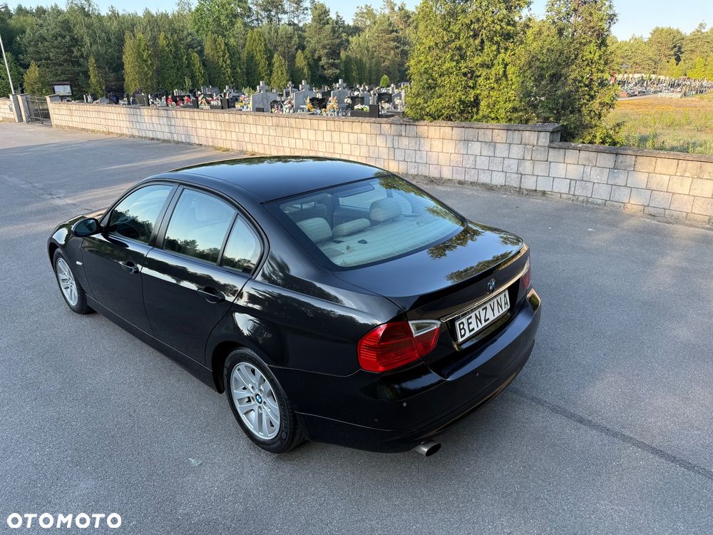 BMW Seria 3 - 11