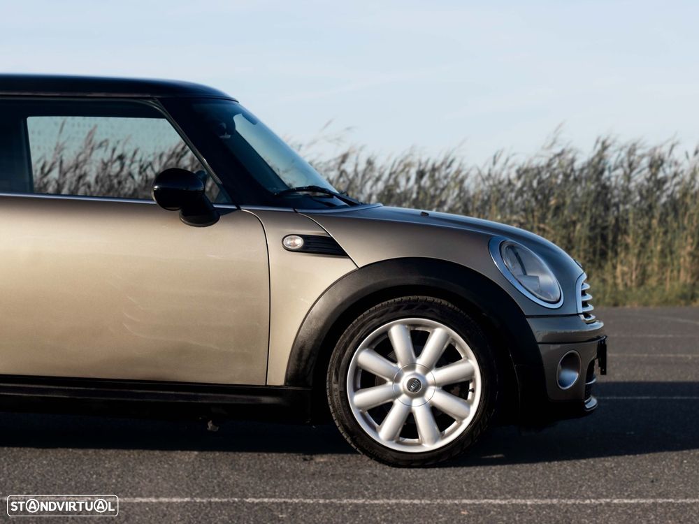 MINI 3 Portas Cooper D - 14