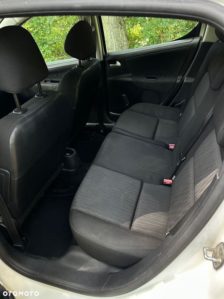 Peugeot 207 - 9
