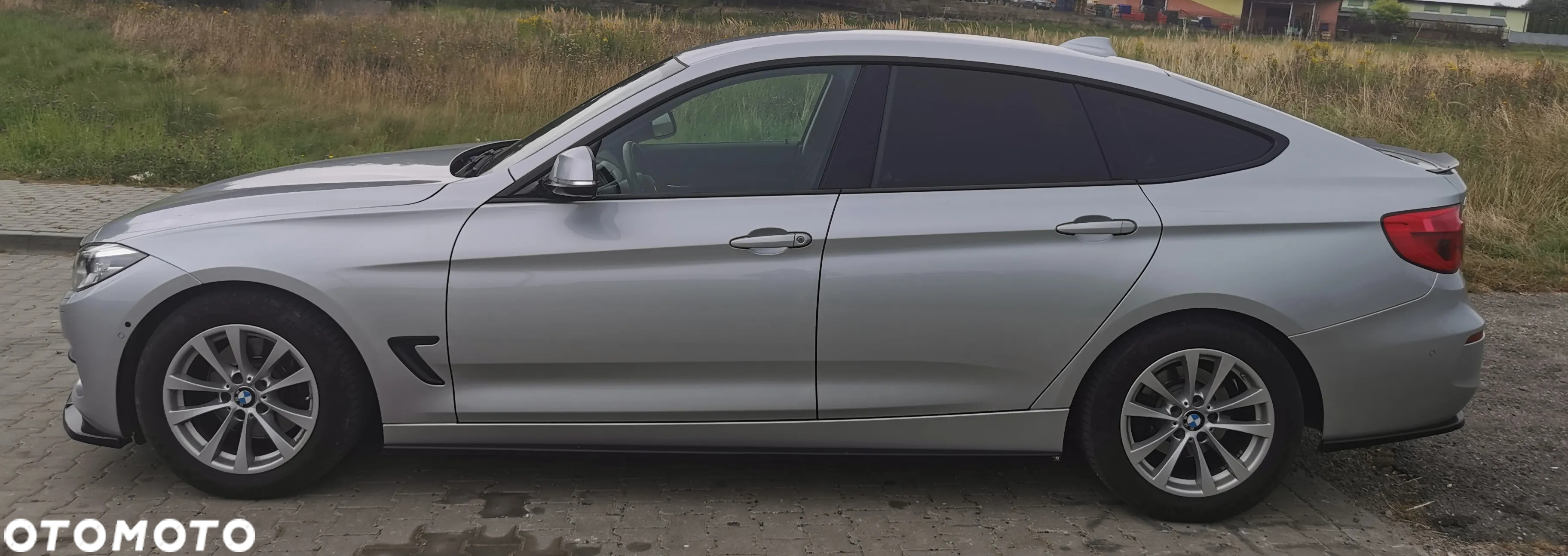 BMW Seria 3 330i xDrive - 7