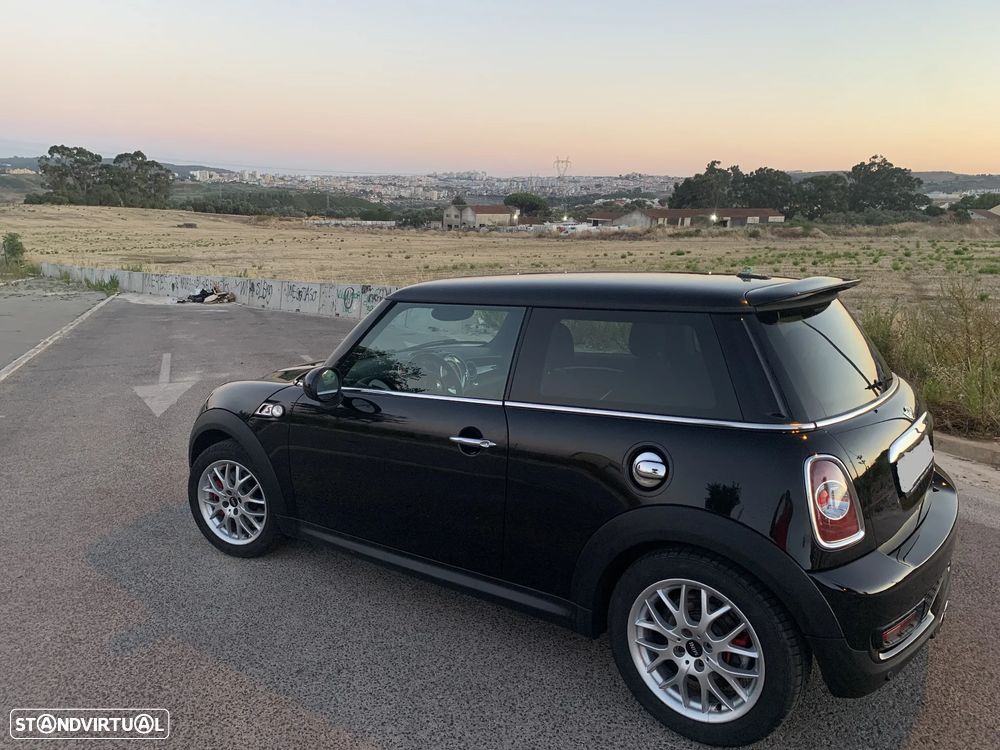 MINI 3 Portas Cooper S - 2