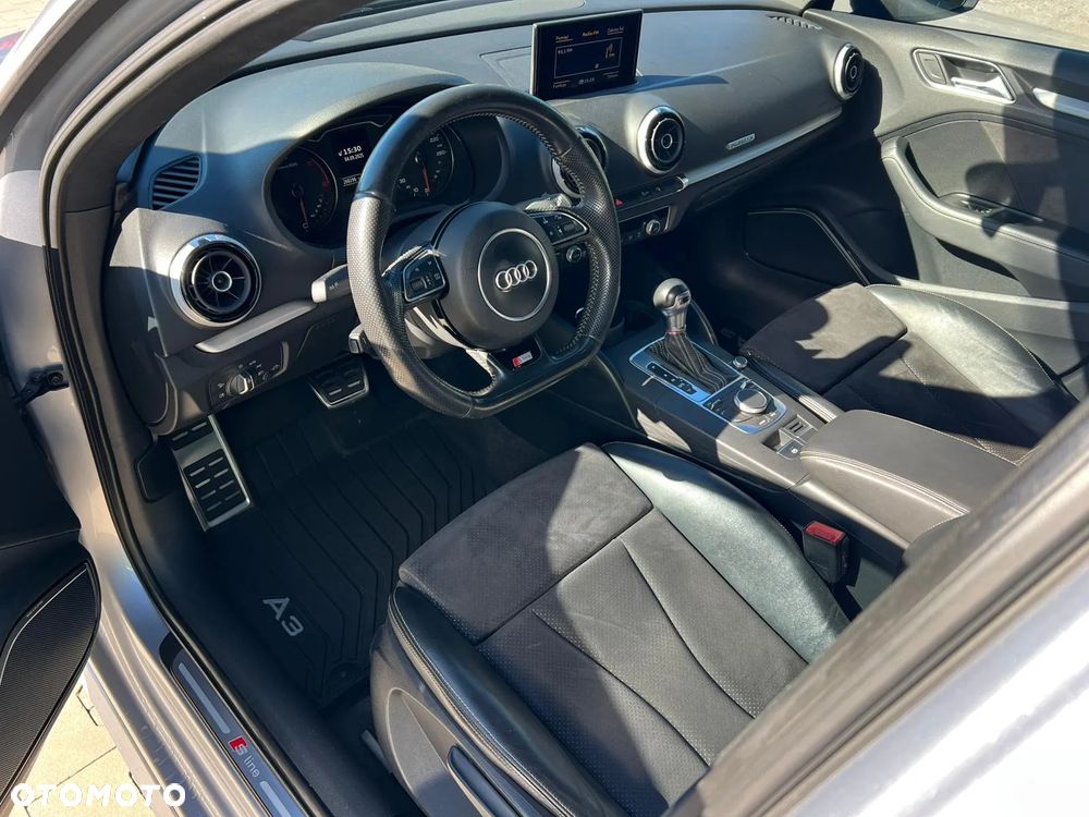 Audi A3 Sportback 2.0 TDI (clean diesel) quattro S tronic S line Sportpaket - 9