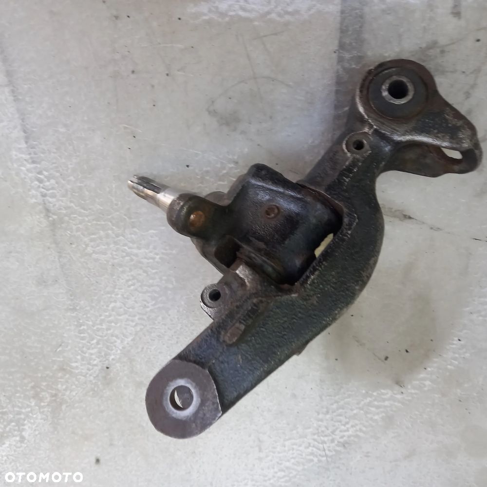 zwrotnica piasta zawieszenie czop przód fiat 126p maluch oryginał - 7