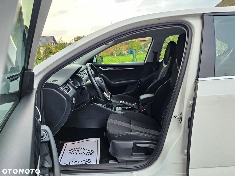 Skoda Octavia 1.6 TDI SCR Style - 30