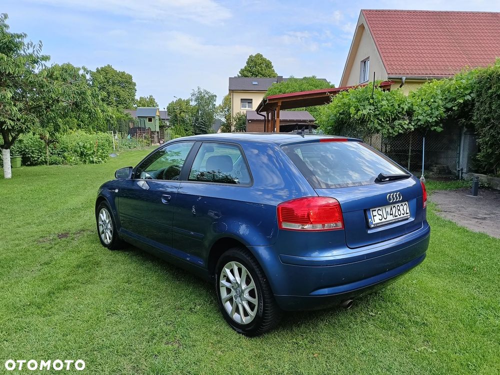 Audi A3 3-drzwiowe 1.6 Ambiente - 3