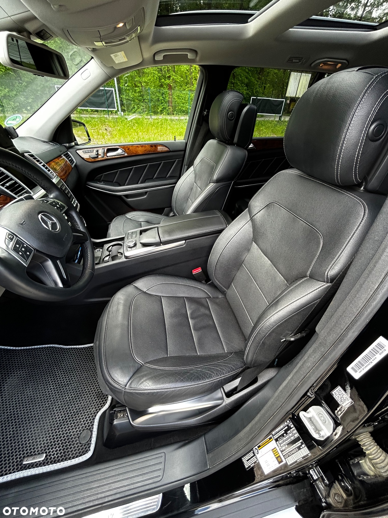 Mercedes-Benz GL 500 4-Matic - 17