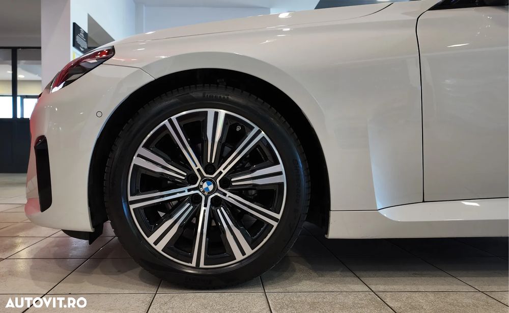 BMW Seria 2 218i AT - 32