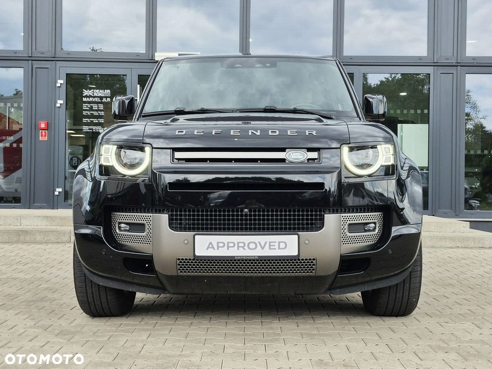 Land Rover Defender - 4