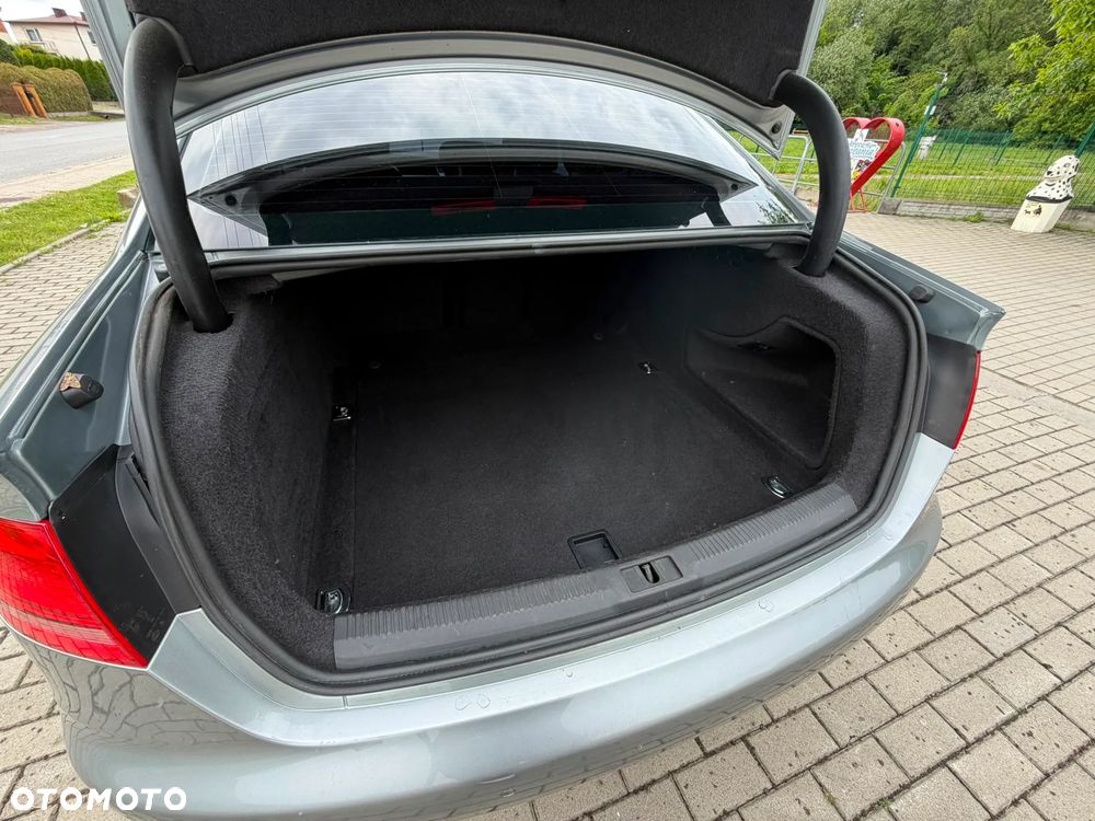 Audi A4 Limousine 2.0 TFSI Limited Edition - 21