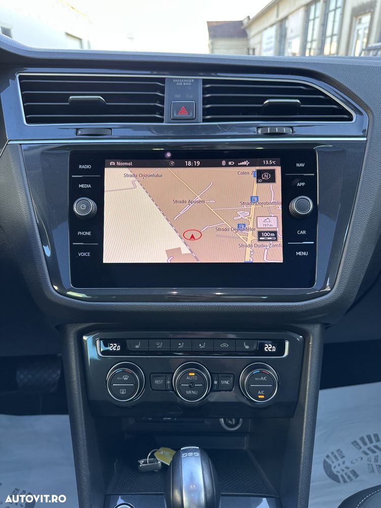 Volkswagen Tiguan 2.0 TDI SCR 4MOTION (BlueMotion Techn.) DSG Highline - 26