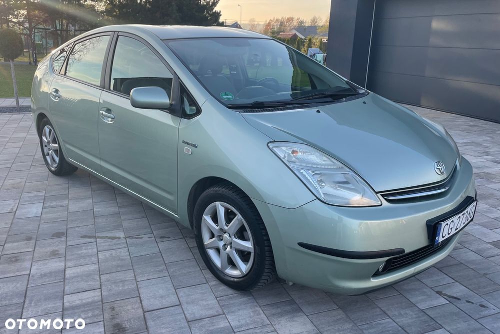 Toyota Prius 1.5 VVT-i Sol (nav) - 2