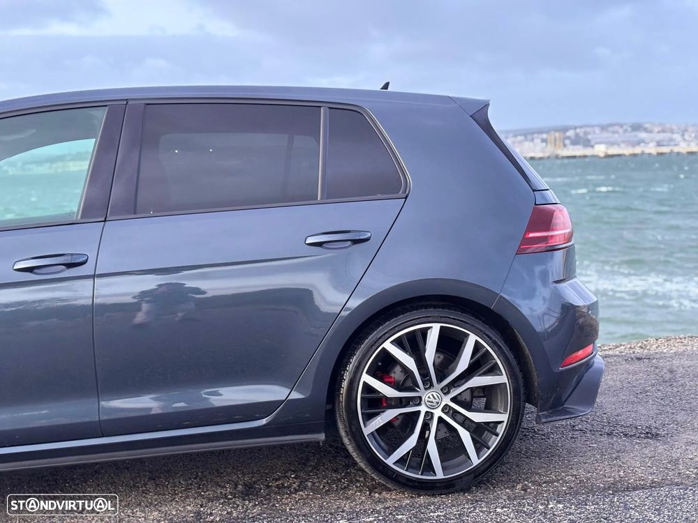 VW Golf 2.0 TSI GTI DSG Performance - 4
