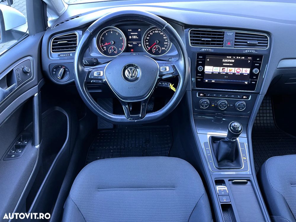 Volkswagen Golf 1.5 TSI Comfortline - 4