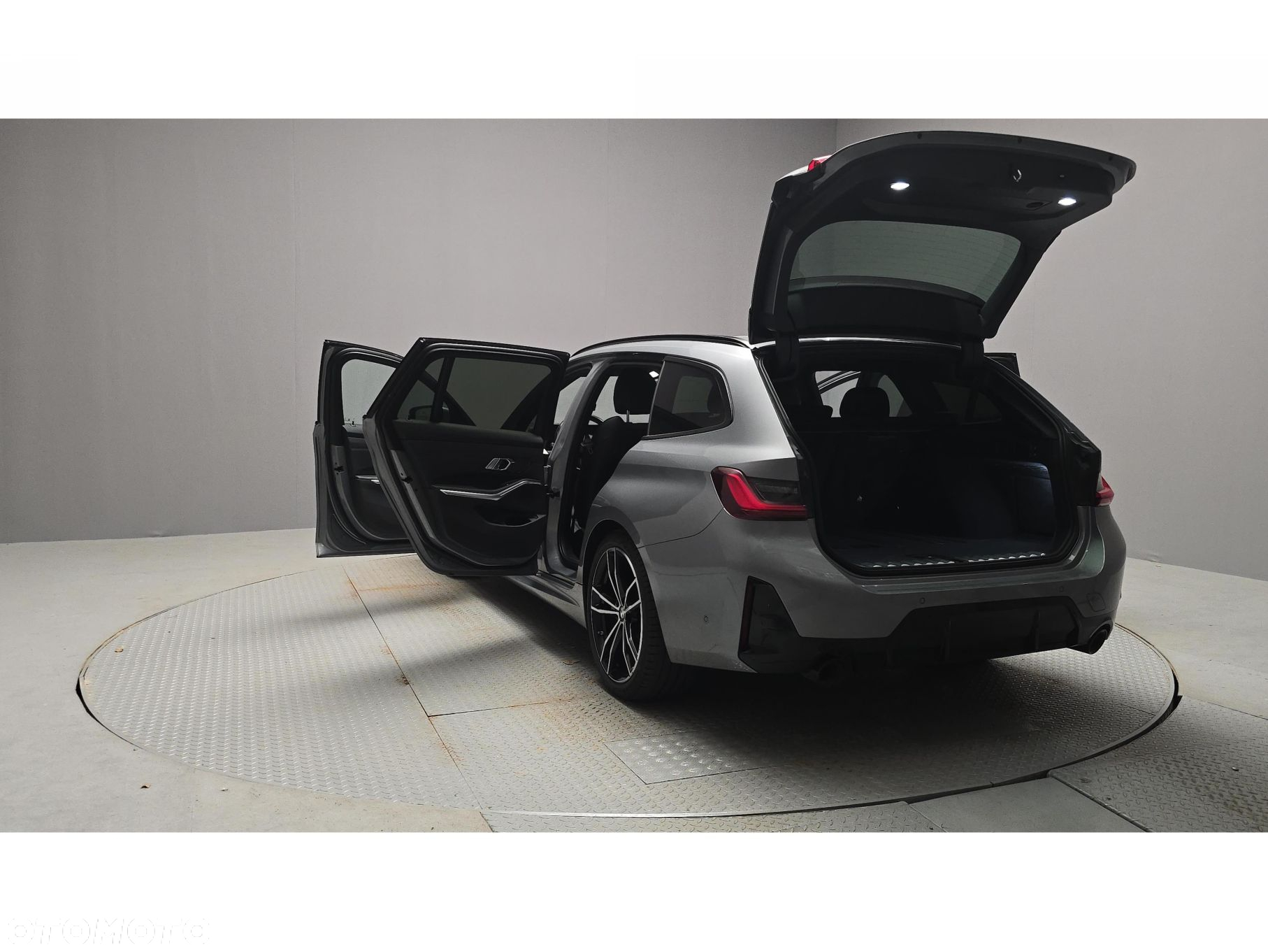 BMW Seria 3 320d M Sport sport - 15