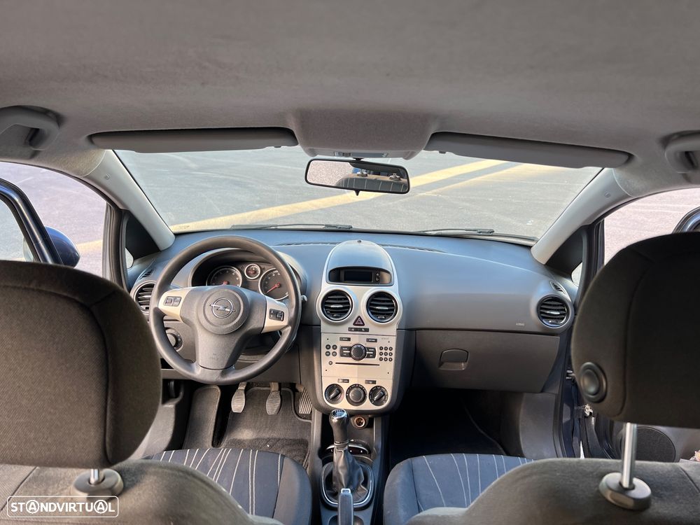 Opel Corsa 1.2 Cosmo - 9