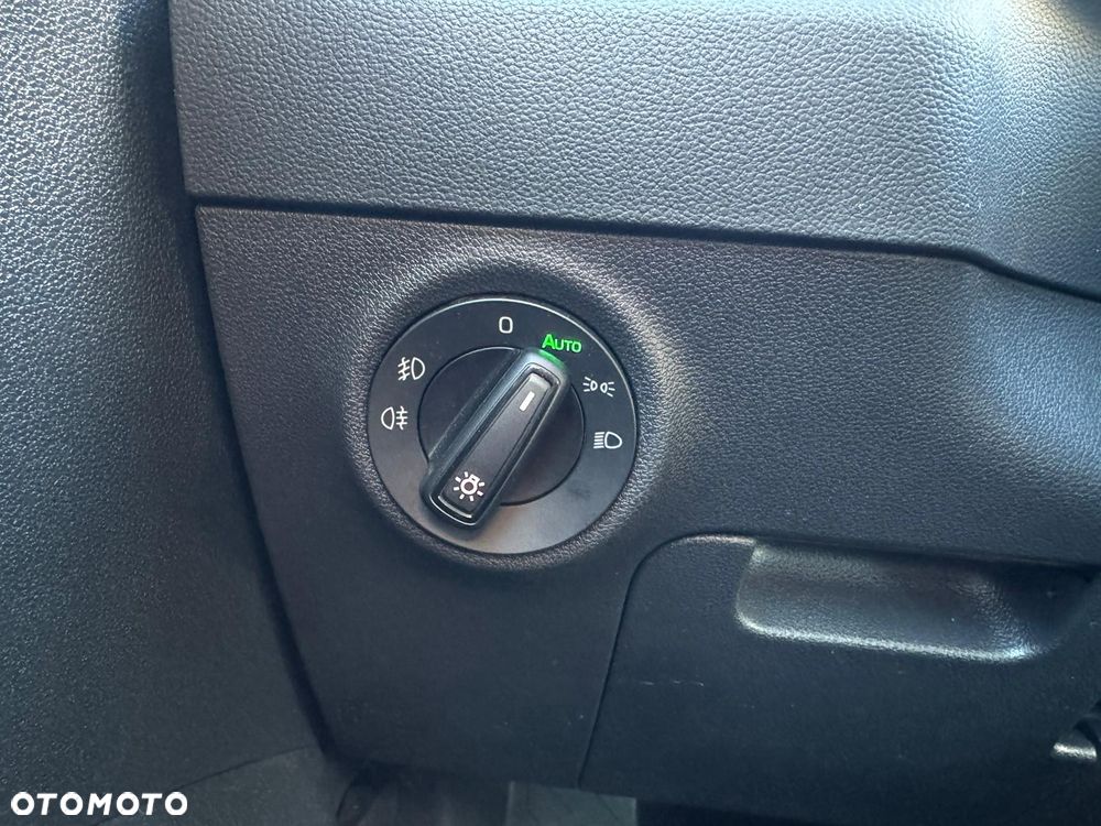 Skoda Karoq 1.5 TSI ACT Selection DSG - 19