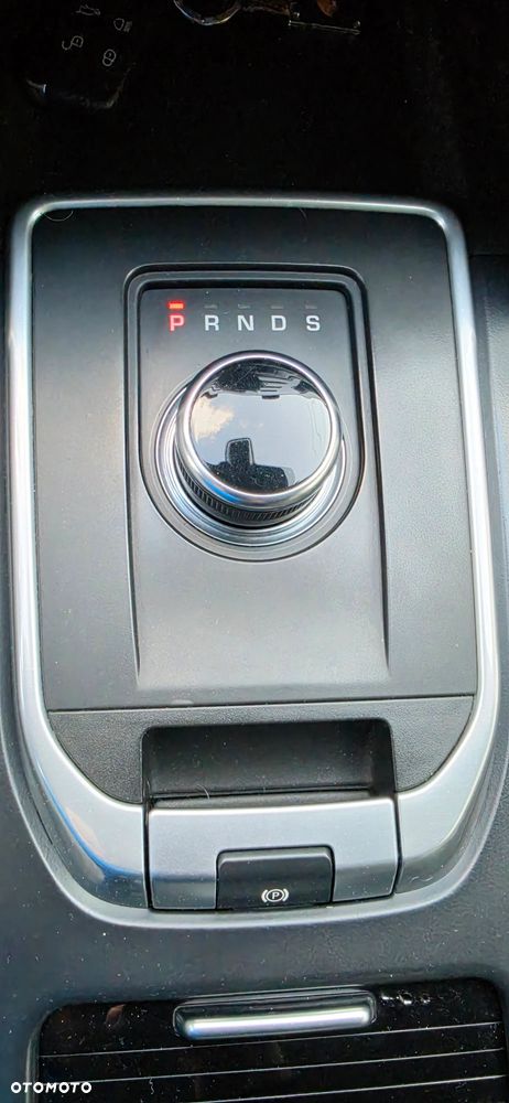 Land Rover Discovery Sport 2.0 TD4 Pure - 14