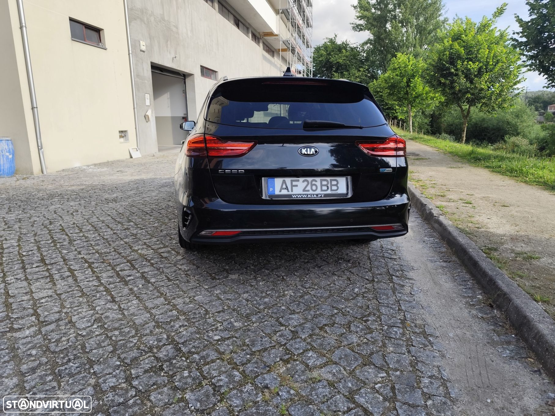 Kia Ceed SW 1.6 CRDi MHEV Drive+SRF - 8
