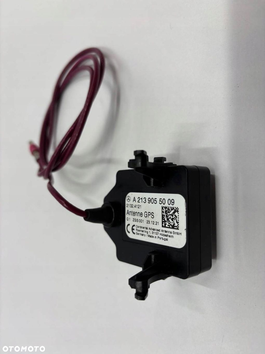 Mercedes E-klasa W213 213 Antena Moduł GPS A2139055009 - 3