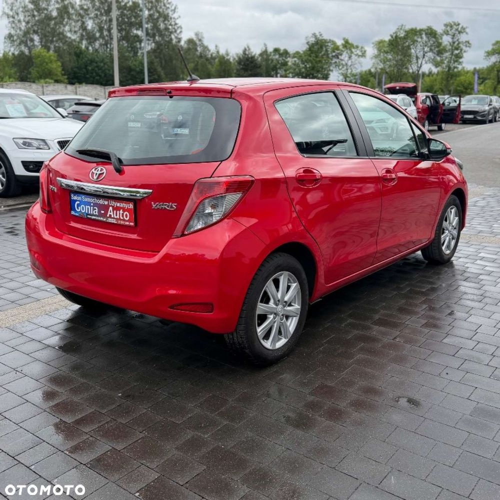 Toyota Yaris 1.33 Selection Platinum - 14