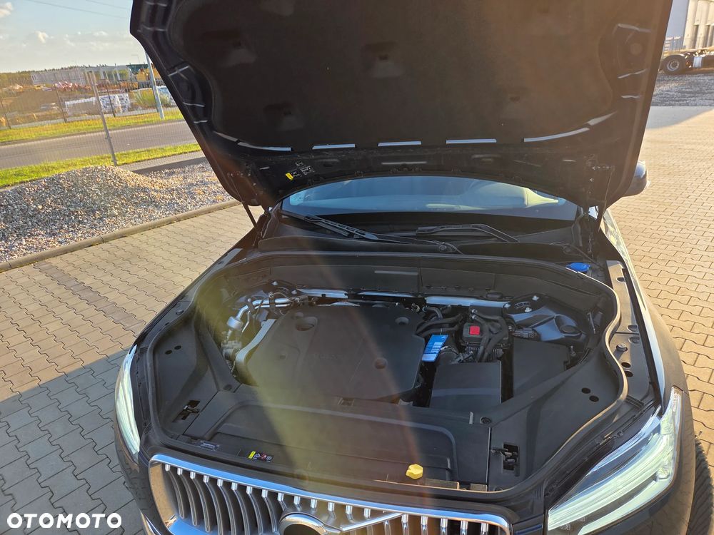 Volvo XC 90 B5 D AWD Plus Bright - 26