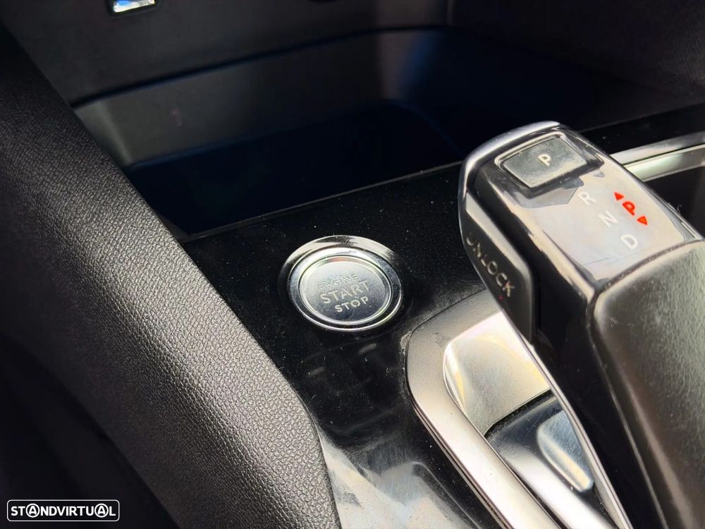 Peugeot 3008 BlueHDi 130 Stop & Start EAT8 Active Pack - 24