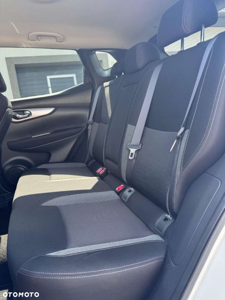 Nissan Qashqai - 24
