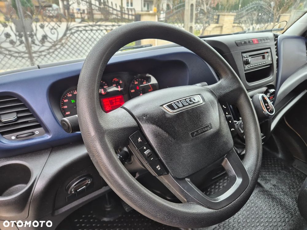 Iveco IVECO 35C14 SKRZYNIA 3.70DŁ DOKA KLIMA TEMPOMAT WEBASTO - 28