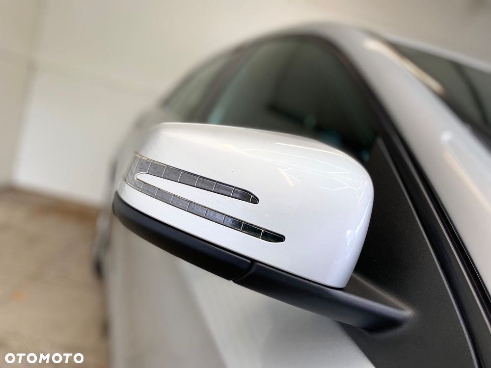 Mercedes-Benz Klasa A 180 (BlueEFFICIENCY) Style - 32