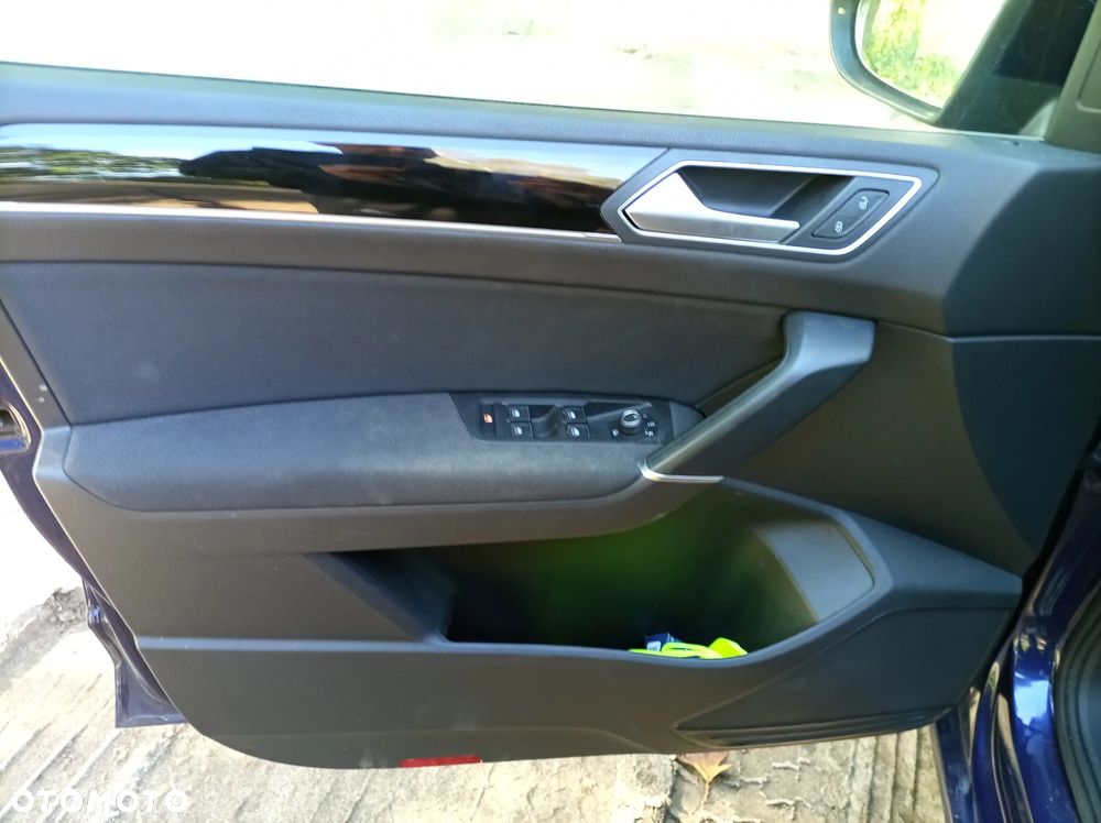Volkswagen Touran 1.6 TDI BMT SCR Comfortline - 24