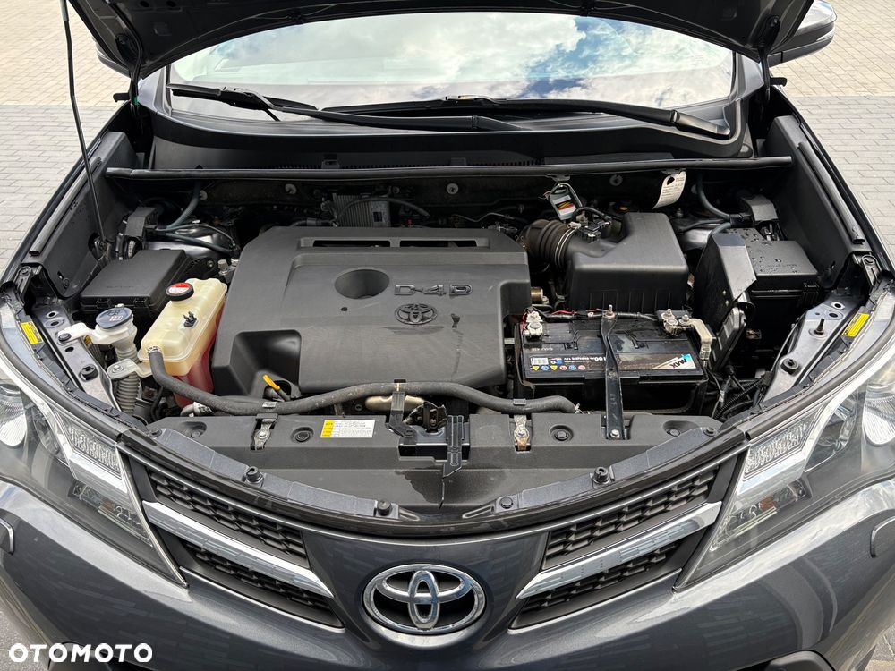 Toyota RAV4 2.0 D-4D Premium - 18