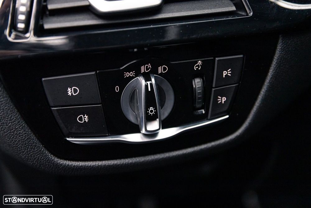 BMW 530 e iPerformance Pack M - 26