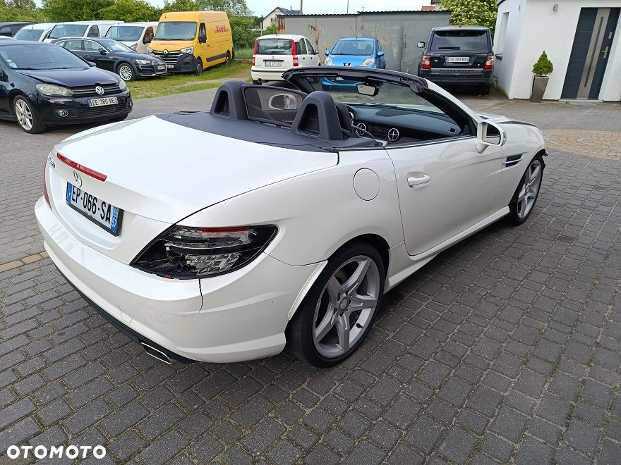 Mercedes-Benz SLK - 16