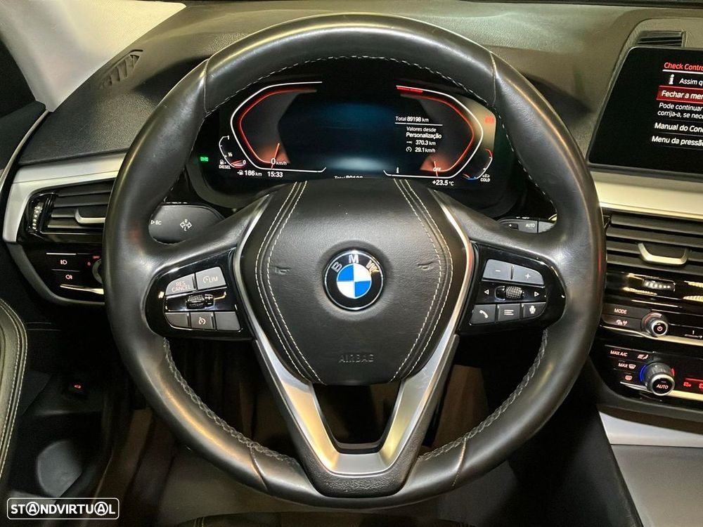 BMW 520 - 11