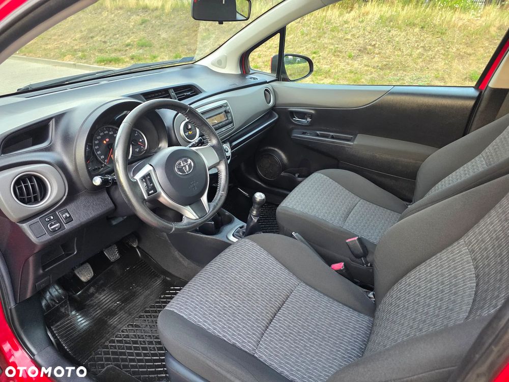 Toyota Yaris - 5