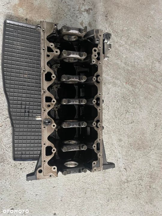 BMW E60 M57 2.5D 177 BLOK SILNIKA 7788446 - 4