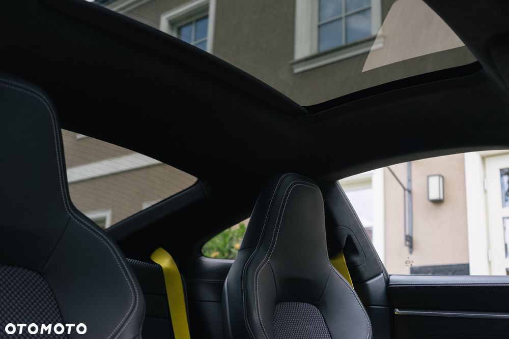 Porsche 911 Turbo S - 13