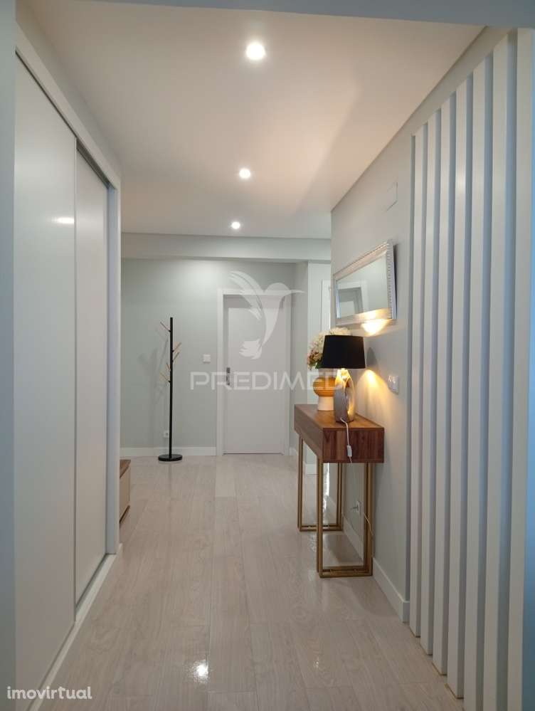 APARTAMENTO T3 RENOVADO - Grande imagem: 2/40