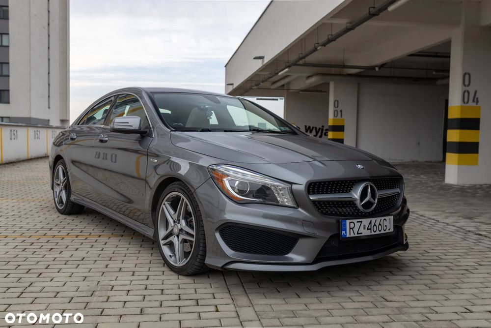 Mercedes-Benz CLA 250 7G-DCT AMG Line - 4