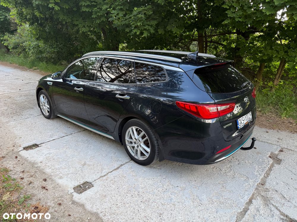 Kia Optima Plug-in Hybrid - 17